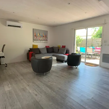 La Rochelle, 10 Km Chatelaillon-plage Holiday home *