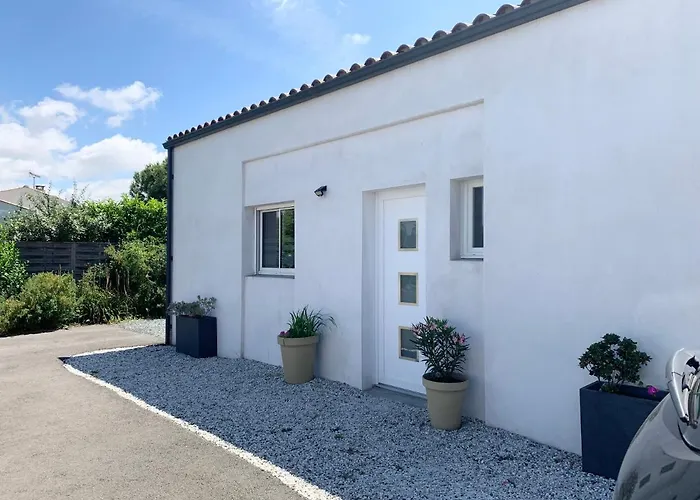 La Rochelle, 10 Km Chatelaillon-plage * La Jarrie